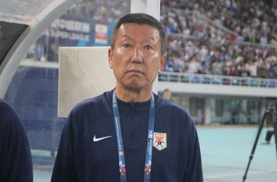 亚洲欧美在线一区