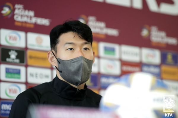 山村同性猛男浓稠粗大小说