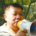 三个老汉一起弄得我好爽